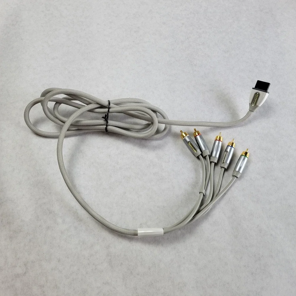Rocketfish Component Video Cable for Nintendo Wii Braided Gold Plated RF-GWI1102